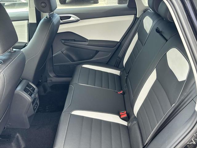 2026 Volkswagen Taos SEL