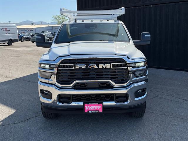 2026 RAM Ram 3500 Chassis Cab RAM 3500 TRADESMAN CREW CAB CHASSIS 4X4 60 CA