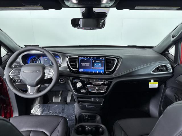 2027 Chrysler Pacifica PACIFICA SELECT AWD 2027 Chrysler Pacifica PACIFICA SELECT AWD