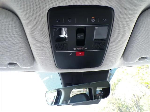 2026 Hyundai Palisade Hybrid SEL Premium 8P