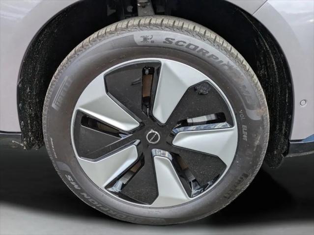 2026 Volvo X 90 Plus, Single Motor, Fully electric, 7 Seats