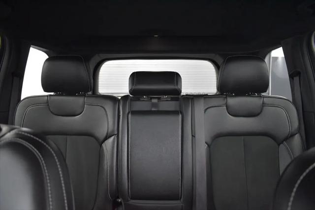 2025 Jeep Grand Cherokee Altitude 4x4