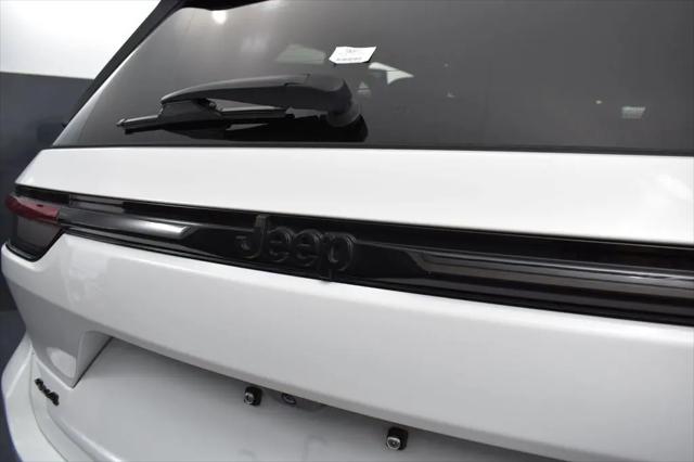2025 Jeep Grand Cherokee Altitude 4x4
