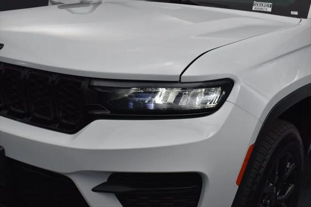 2025 Jeep Grand Cherokee Altitude 4x4