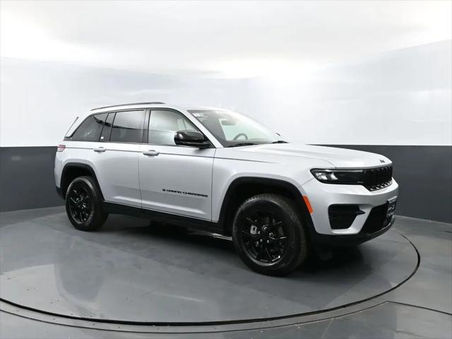 2025 Jeep Grand Cherokee Altitude 4x4