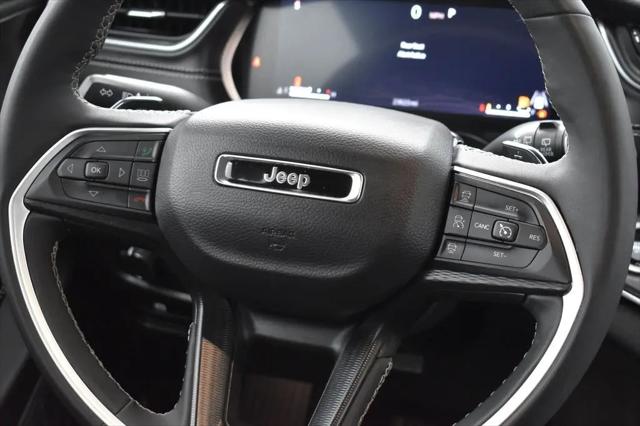 2025 Jeep Grand Cherokee Altitude 4x4