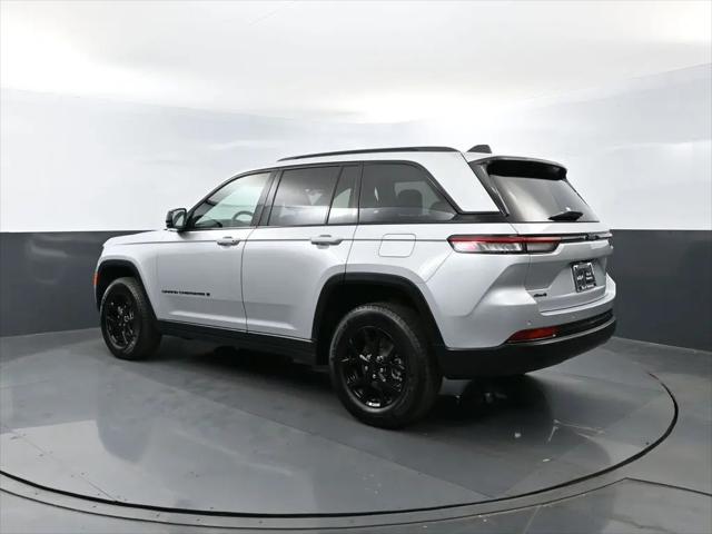 2025 Jeep Grand Cherokee Altitude 4x4
