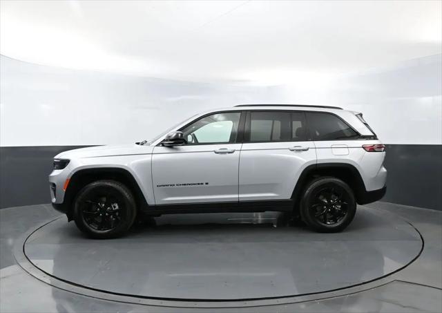 2025 Jeep Grand Cherokee Altitude 4x4