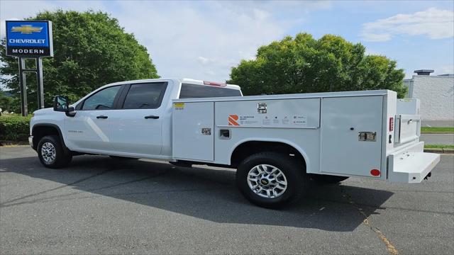 2025 Chevrolet Silverado 2500HD 4WD Crew Cab Long Bed Work Truck