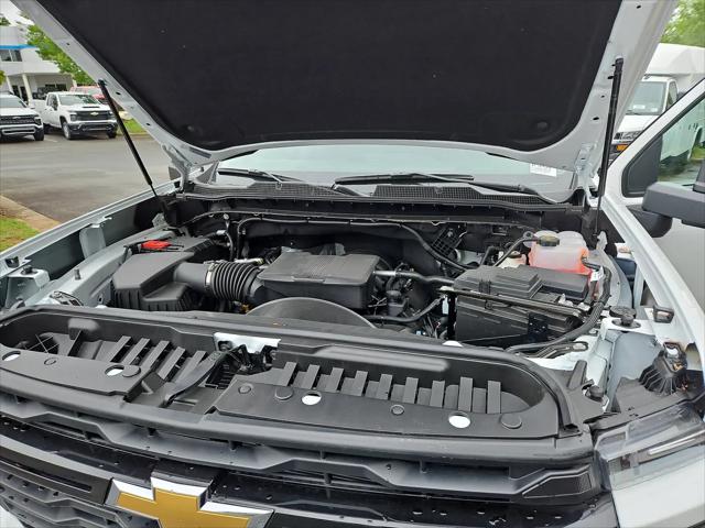 2025 Chevrolet Silverado 2500HD 4WD Crew Cab Long Bed Work Truck