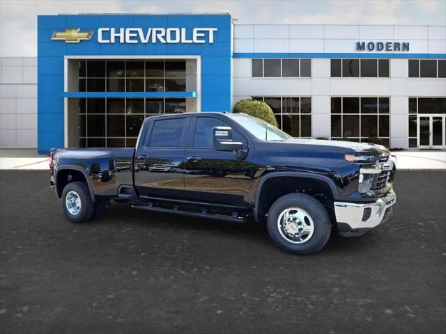 2026 Chevrolet Silverado 3500HD Crew Cab, Long Bed, LT Dual Rear Wheel, RWD