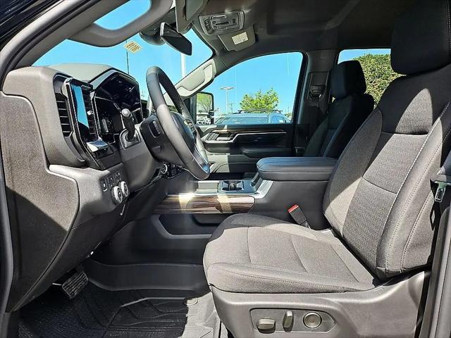 2026 Chevrolet Silverado 3500HD Crew Cab, Long Bed, LT Dual Rear Wheel, RWD
