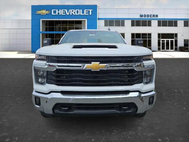 2026 Chevrolet Silverado 3500HD Crew Cab, Long Bed, LT Dual Rear Wheel, RWD