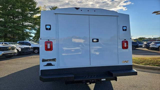 2025 Chevrolet Express Cutaway Work Van