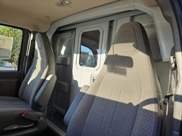 2025 Chevrolet Express Cutaway Work Van