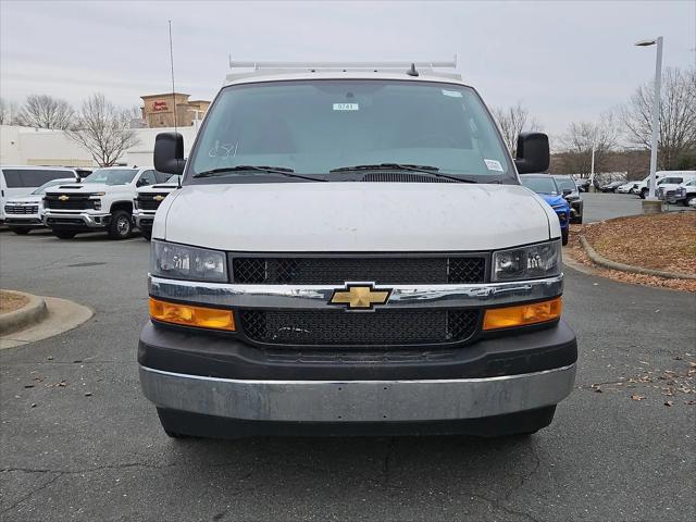 2025 Chevrolet Express Cutaway Work Van