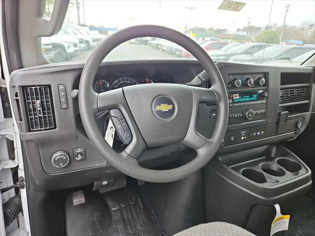 2025 Chevrolet Express Cutaway Work Van