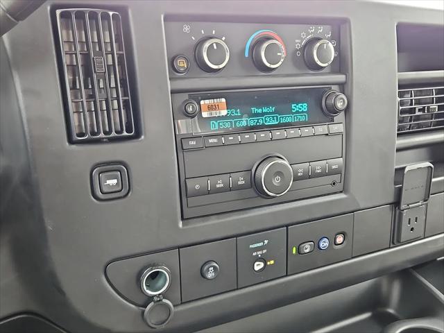 2025 Chevrolet Express Cutaway Work Van