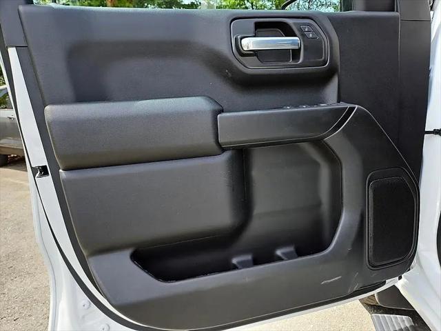 2026 Chevrolet Silverado 1500 4WD Crew Cab Short Bed Custom