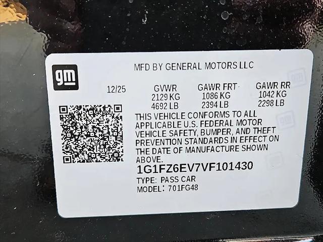 2027 Chevrolet Bolt RS FWD