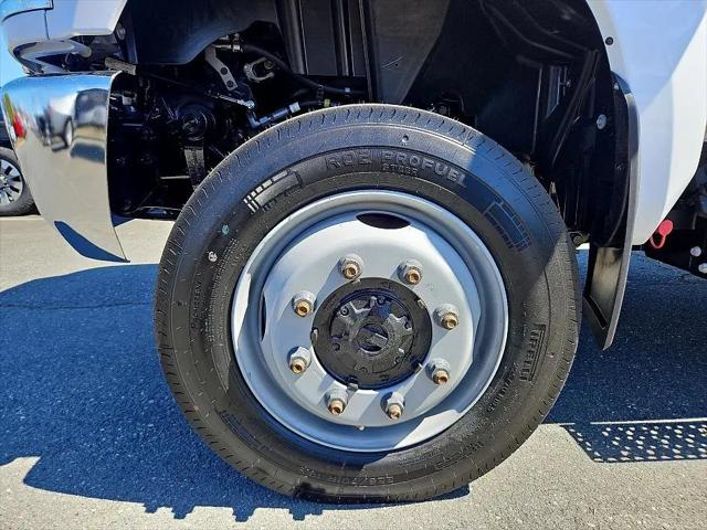 2024 Chevrolet Silverado 6500HD 1WT