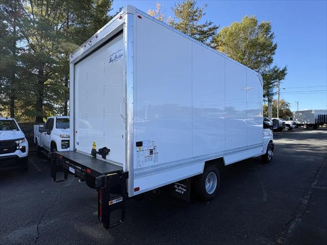2025 Chevrolet Express Cutaway Work Van