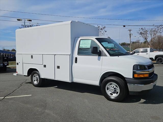 2026 Chevrolet Express Cutaway Work Van