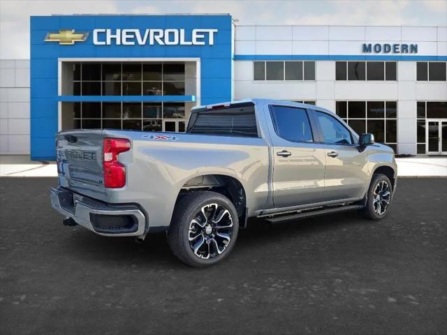 2026 Chevrolet Silverado 1500 4WD Crew Cab Standard Bed LT