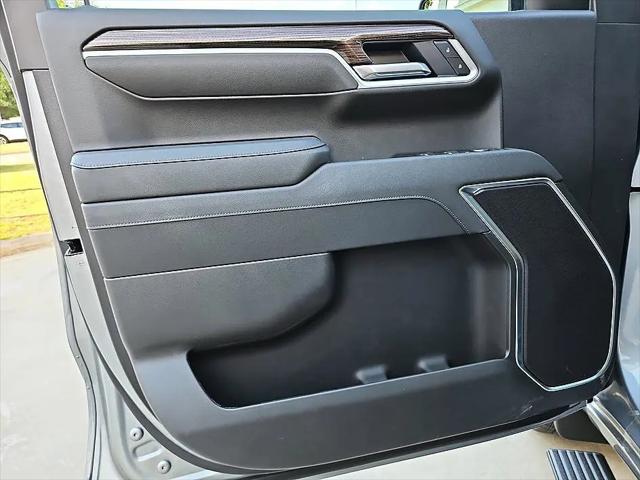 2026 Chevrolet Silverado 1500 4WD Crew Cab Standard Bed LT