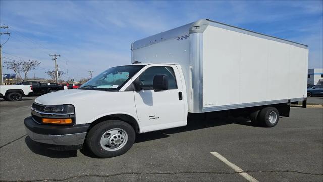 2025 Chevrolet Express Cutaway 4500 Van for sale in Winston-Salem, NC