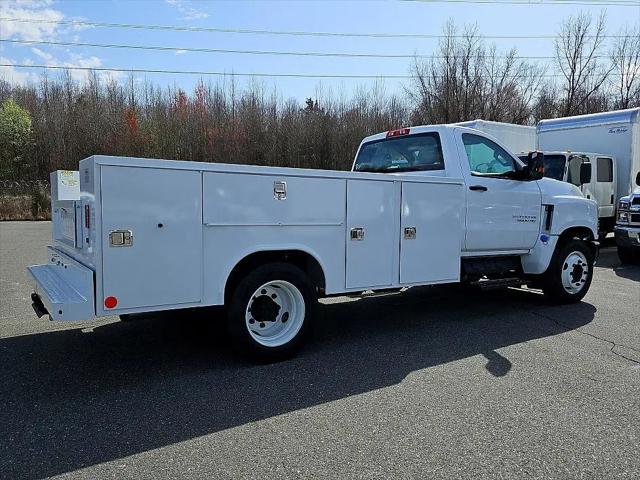 2024 Chevrolet Silverado 6500HD 1WT