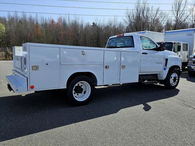 2024 Chevrolet Silverado 6500HD 1WT