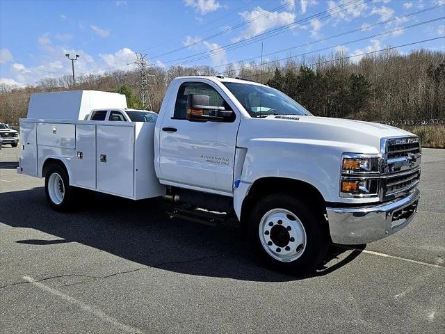 2024 Chevrolet Silverado 6500HD 1WT
