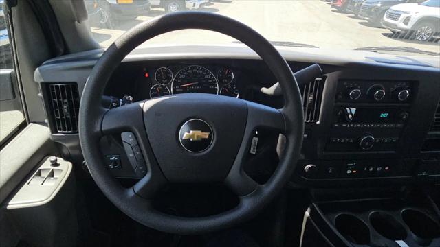 2025 Chevrolet Express Cargo Van RWD 2500 Extended Wheelbase WT