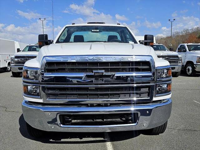 2024 Chevrolet Silverado 6500HD 1WT