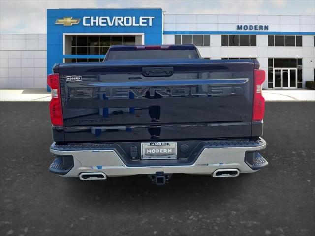 2026 Chevrolet Silverado 1500 4WD Crew Cab Standard Bed LT