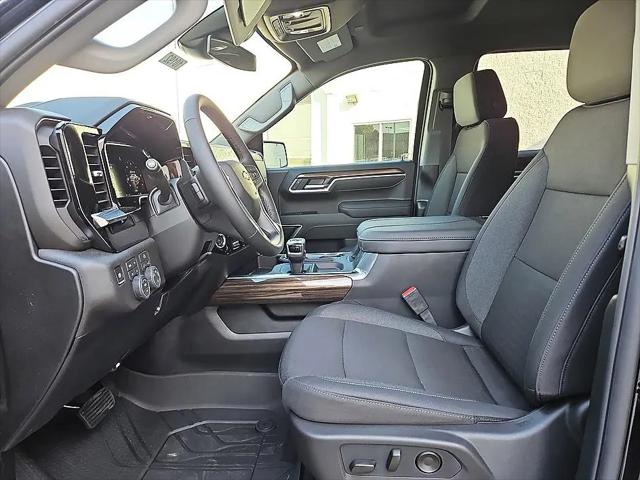 2026 Chevrolet Silverado 1500 4WD Crew Cab Standard Bed LT