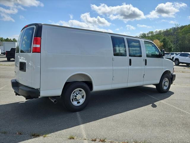 2025 Chevrolet Express Cargo Van RWD 2500 Extended Wheelbase WT