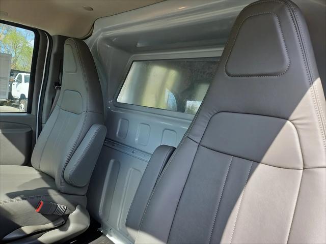 2025 Chevrolet Express Cargo Van RWD 2500 Extended Wheelbase WT