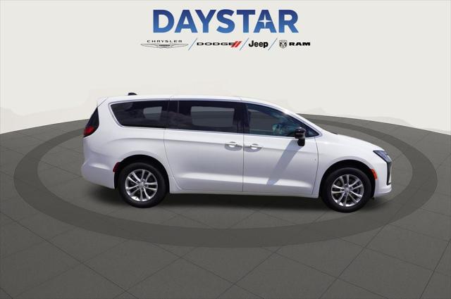 2027 Chrysler Pacifica PACIFICA SELECT AWD 2027 Chrysler Pacifica PACIFICA SELECT AWD
