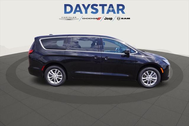 2027 Chrysler Pacifica PACIFICA SELECT AWD 2027 Chrysler Pacifica PACIFICA SELECT AWD