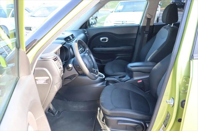2017 Kia Soul +
