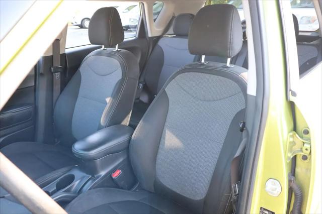 2017 Kia Soul +