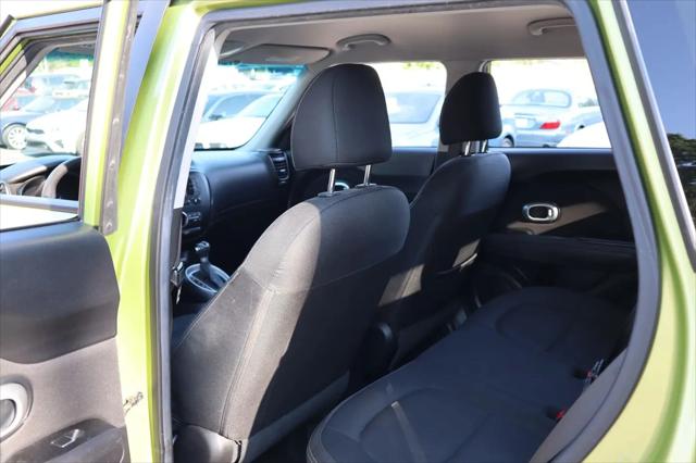 2017 Kia Soul +