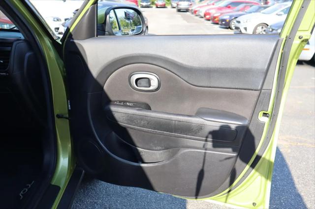 2017 Kia Soul +