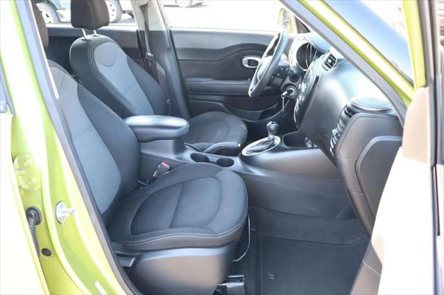 2017 Kia Soul +