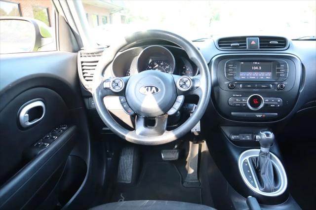 2017 Kia Soul +