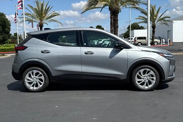 2027 Chevrolet Bolt LT FWD