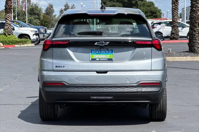 2027 Chevrolet Bolt LT FWD