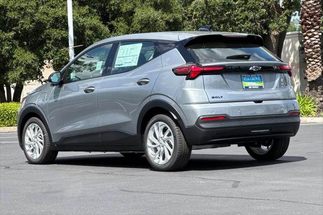 2027 Chevrolet Bolt LT FWD